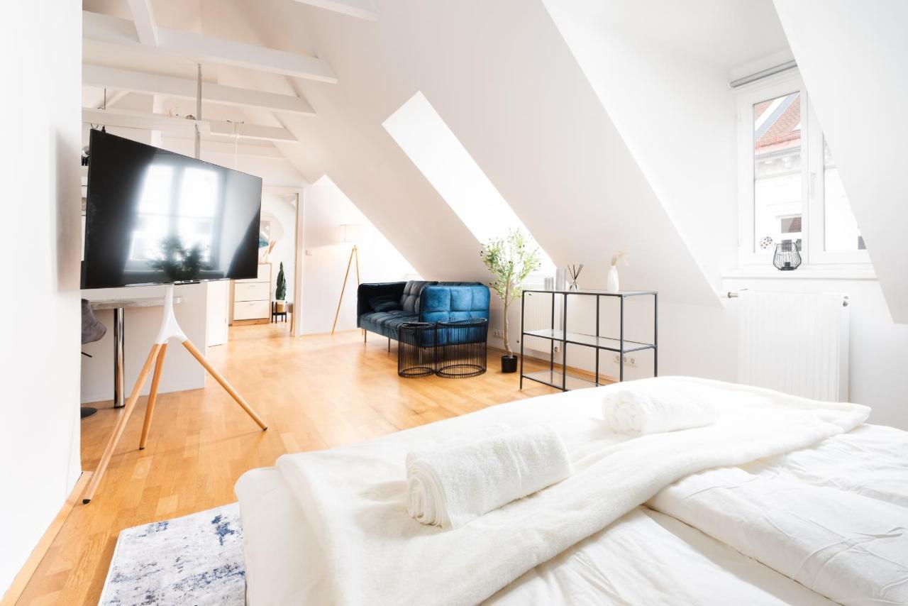 Comfy Downtown Loft - Self Check-In - Centre Of Graz Daire Dış mekan fotoğraf